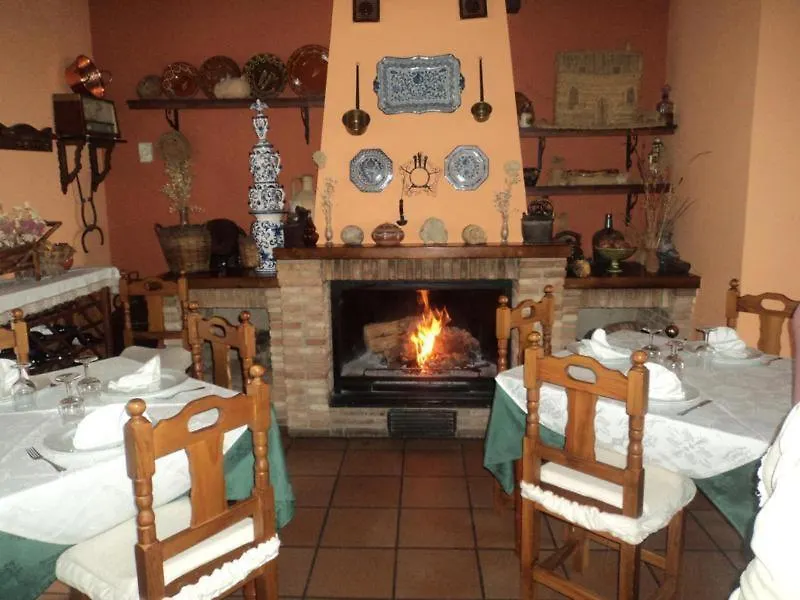 Hotel San Julian Burunchel 2*,